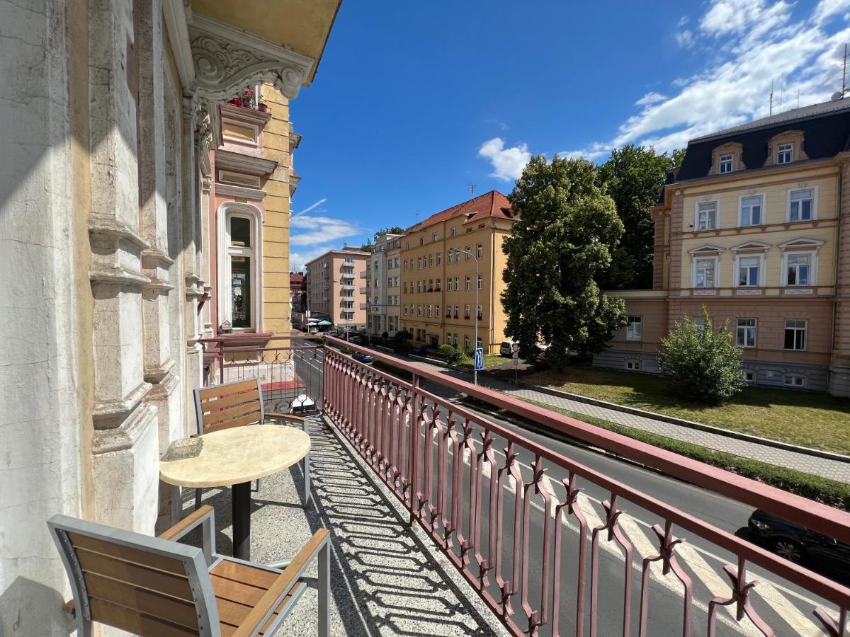 Apartment Alice Center Karlovy Vary Exterior foto