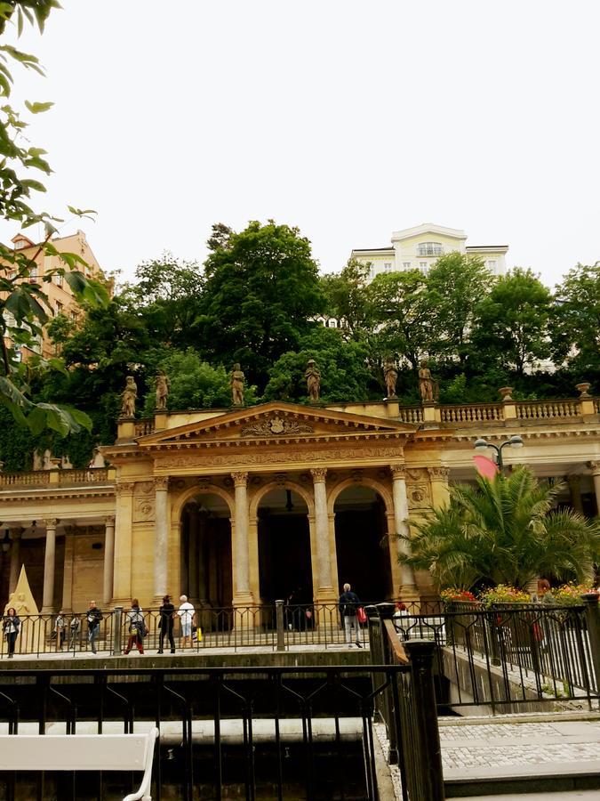 Apartment Alice Center Karlovy Vary Exterior foto